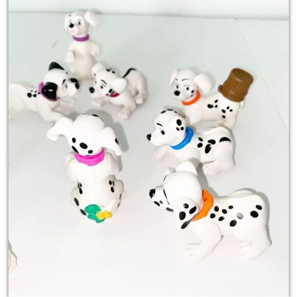 Vintage Disney 101 Dalmatians Lot of 10 Christmas McDonald’s Toys - Picture 4 of 5